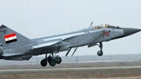 طائرة حربية سورية