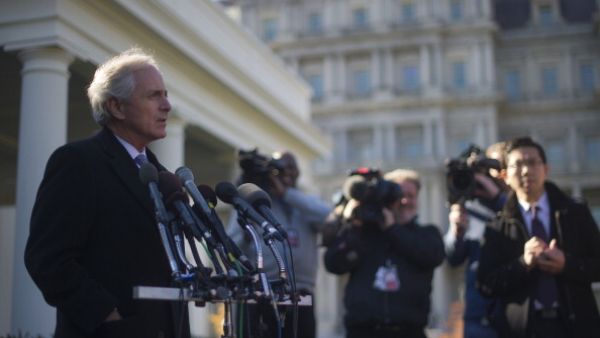 US Senator Bob Corker, R-Tennessee, talks with reporters at the White House after a meeting on Iran with President Obama in Washington, DC, November 19, 2013. [JIM WATSON/Getty Images]