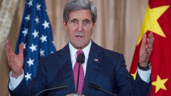  John Kerry delivers remarks at the Closing Session of the 2013 US-China High-Level Consultation on People-to-People Exchange, November 21, 2013. [AFP]