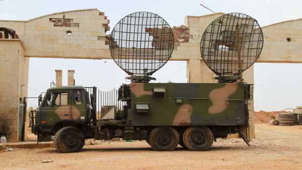 الدفاعات الجوية السورية تتصدى لغارة إسرائيلية بصواريخ أرض-أرض