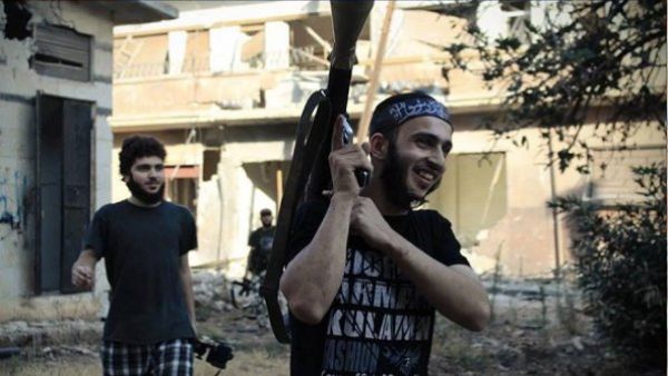 مقاتلون من المعارضة السورية المسلحة في درعا/ أرشيفية