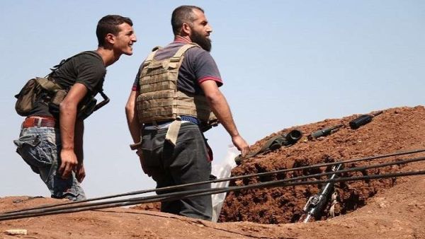 مقاتلون من الجيش الحر