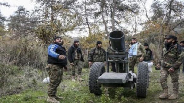 مقاتلون من المعارضة السورية