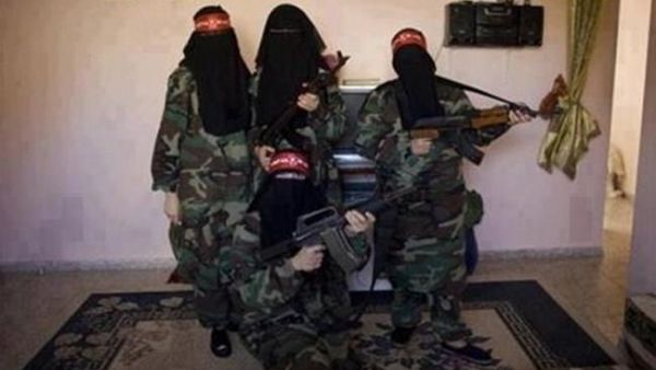 "جهاد النكاح" أعاد عشرات التونسيات حوامل من سوريا