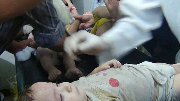 المحققون الدوليون أشاروا إلى تعرض مناطق عين ترما والمعضمية وزملكا لهجوم كيميائي