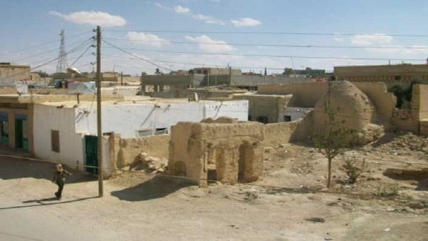 بلدة مهين شرقي حمص