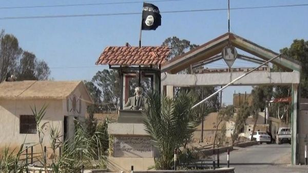 Tadmur, Syria has seen a strange set of collaborations between the Assad Regime, Russian forces, and Daesh militants. (AFP/File)