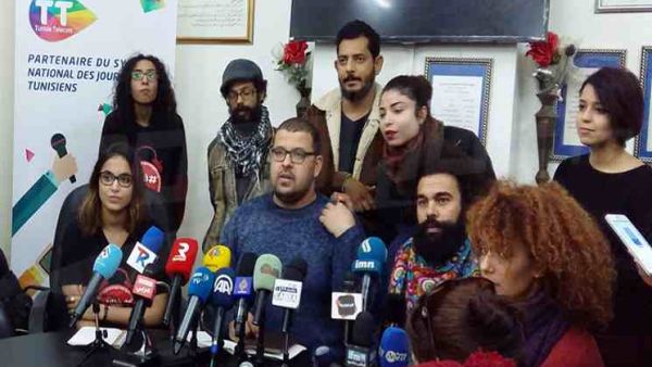 حملة (فاش نستناو؟) شبابية مستقلة تضم كل التيارات الفكرية والسياسية والفعاليات المدنية