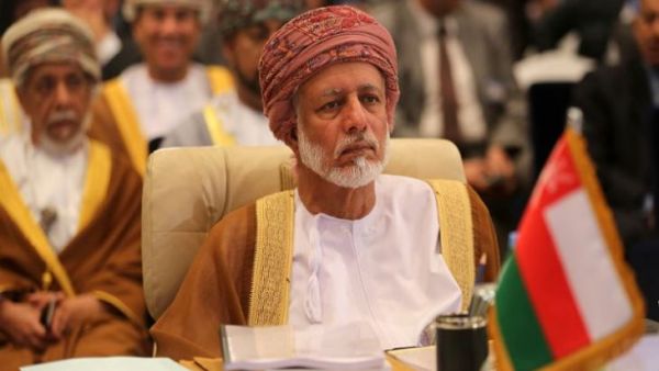 يوسف بن علوي بن عبد الله الوزير المسؤول عن الشؤون الخارجية في سلطنة عمان