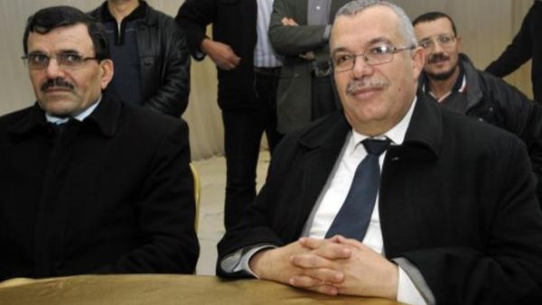 وزير الداخلية،المرشح لرئاسة الحكومة، علي العريض (يسار) الى جانب وزير العدل نور الدين بحري/أ.ف.ب