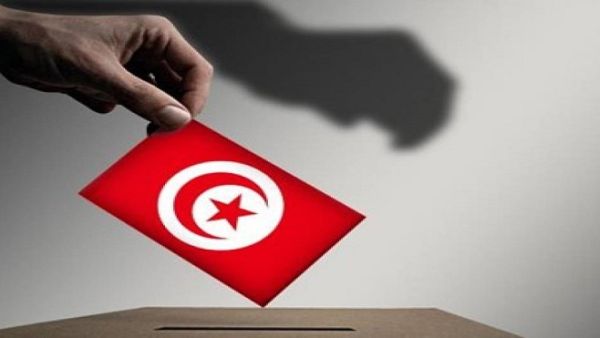 الأحزاب السياسية في تونس تستعد للانتخابات البلدية المقبلة