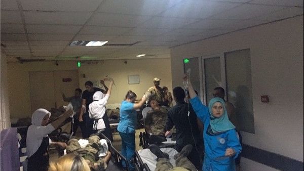 تسمم قرابة 500 جندي تركي، في قاعدة عسكرية بمدينة مانيسا