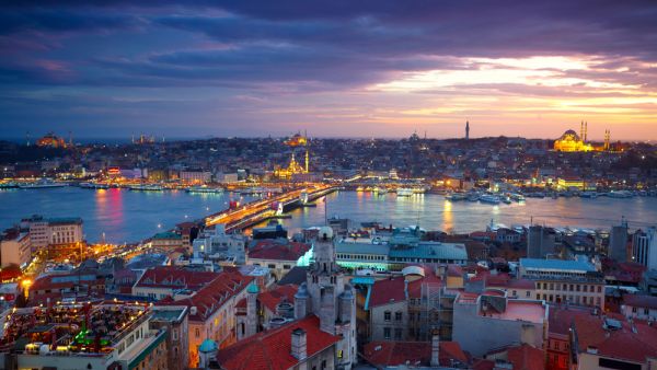 In the third quarter this year, tourism in Turkey has decreased 4.4 percent. (AFP/File)