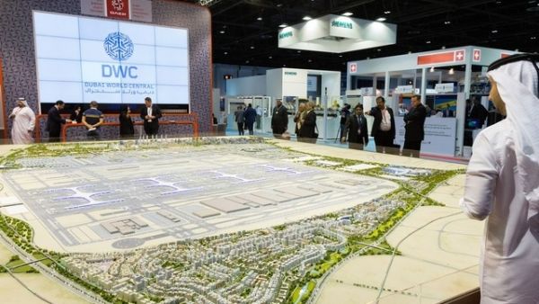 The Dubai World Central will host Dubai’s future mega airport Al Maktoum International and Expo 2020. (Skyscraper City)