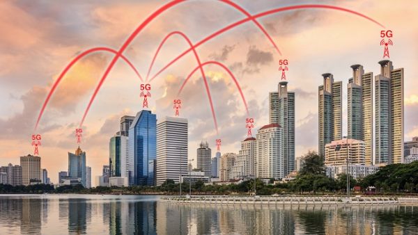 Mobile network operators in the UAE will begin preparing infrastructure for 5G from early 2018. (File photo) Mobile network operators in the UAE will begin preparing infrastructure for 5G from early 2018. (File photo)