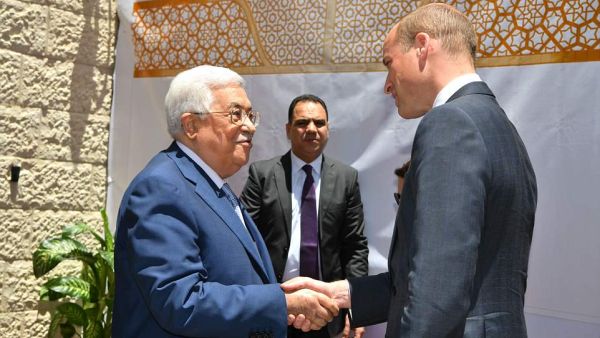 The Duke of Cambridge (right) meets Palestinian Authority President Mahmoud Abbas (left) in Ramallah. (Shutterstock/ File Photo)