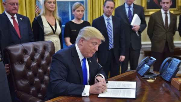 President Donald Trump signed a memorandum to deploy troops to the U.S.-Mexico border to fight illegal immigration. (AFP/ File Photo)