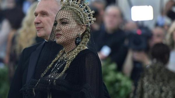 Jean-Paul Gaultier and Madonna arrive for the 2018 Met Gala /AFP