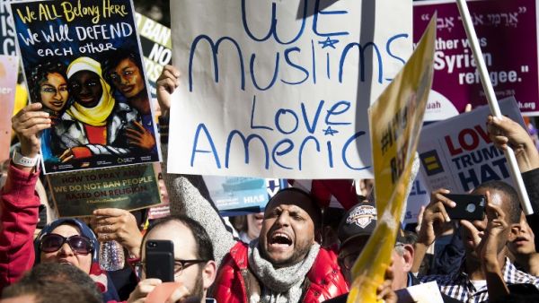 Anti-Muslim ban protests in Washington, October 2017 (Jim Watson/AFP)