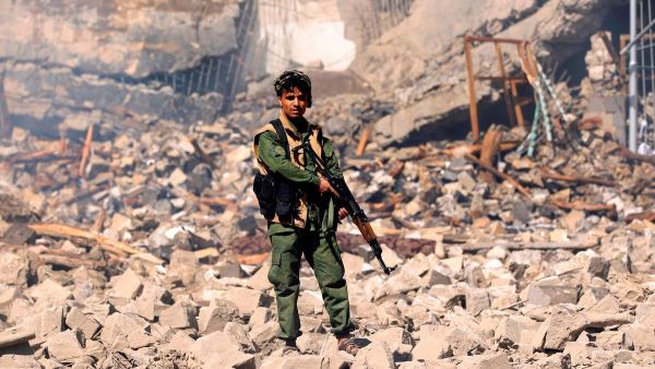 A Houthi rebel fighter in the Yemeni capital Sanaa on Tuesday. (AFP/ File photo)