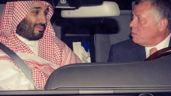 ولي ولي العهد وزير الدفاع السعودي الأمير محمد بن سلمان، والعاهل الأردني الملك عبدالله الثاني