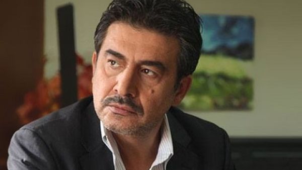 عابد فهد يستعد لتصوير (هارون الرشيد)