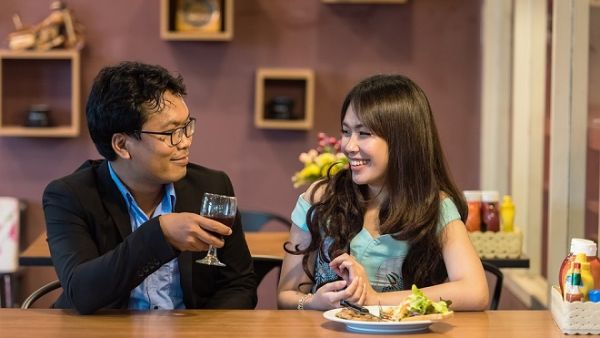 Socializing need not essentially be about hanging out at the costliest places, Dubai-ers. (Pixabay)