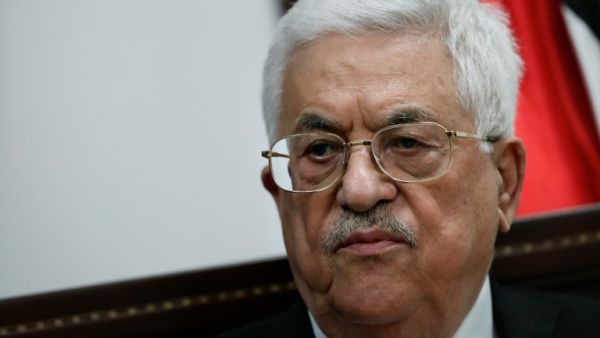 The majority of Palestinians want Palestinian President Mahmoud Abbas to reisgn (AFP/File Photo)