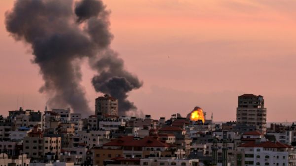 City smoke in Gaza after Israeli military strikes  (AFP/File Photo)	
