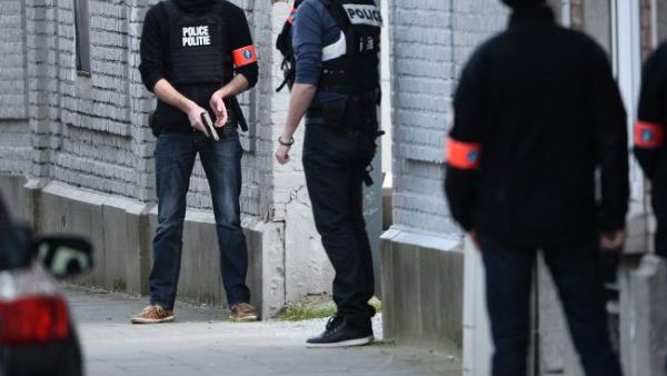 According to reports, an unusually large pizza order confirmed police suspicion that Salah Abdeslam may be staying in a house in Brussels. (AFP/File)