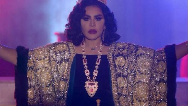 الفنانة أحلام