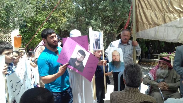 اللجنة تطالب بتحقيق مستقل ومحاكمة المتجاوزين 