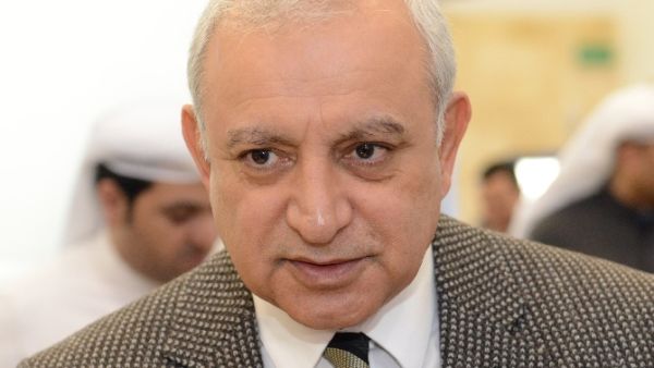 وزير التعليم العيسى يتخبط