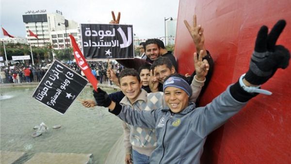 تونسيون يقطعون 400 كيلومترا للمطالبة بالعمل
