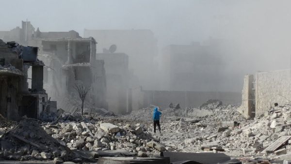 The unidentified missing journalist had planned to enter a Daesh-controlled area of Syria. (AFP/File)