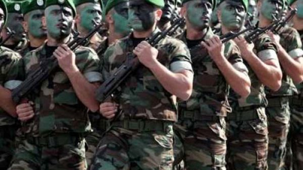 مسلحان من الموساد عثر عليهما في مكان قريب من ورشة تصنيع فرقاطتين جزائريتين