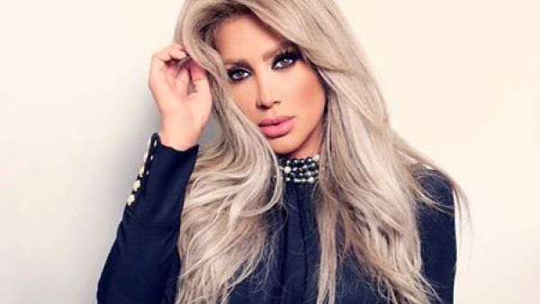 مايا دياب تعتذر نهائيا عن مشاركة  محمد منير مسلسل (المغني)