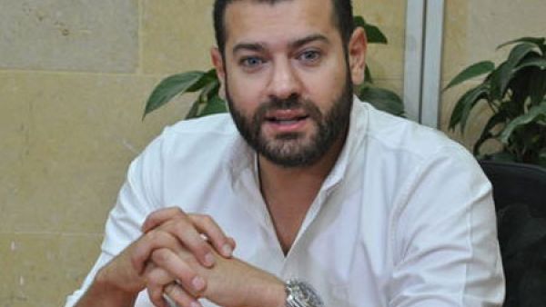عمرو يوسف