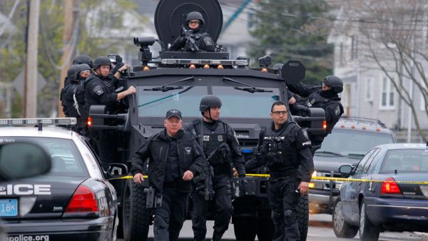 منفذ الهجوم غادر الولاية عقب الحادث وسلّم نفسه للشرطة