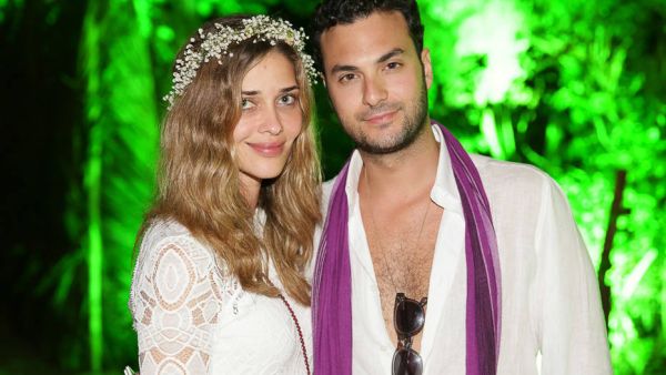 The dream wedding is set to take place in Mykonos, Greece. (vida-estilo.estadao.com.br)