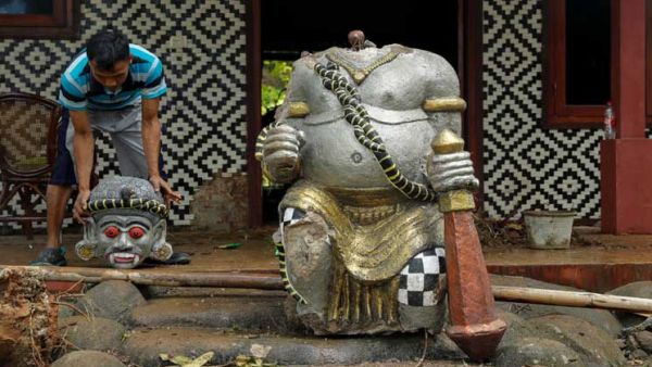 لافروف: التواجد العسكري التركي في إدلب متفق عليه مع الحكومة السورية
