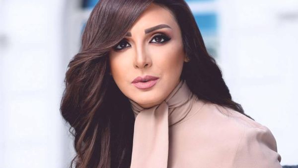 الفنانة انغام
