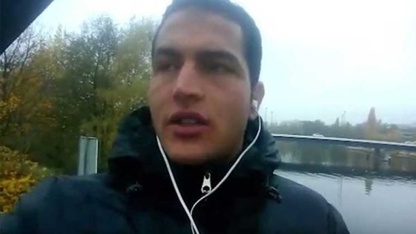 أنيس العمري 