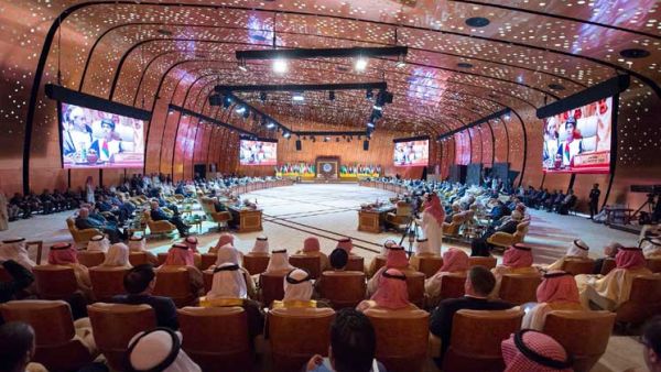 الزعماء العرب يطالبون بتحقيق في الهجمات الكيماوية في سوريا
