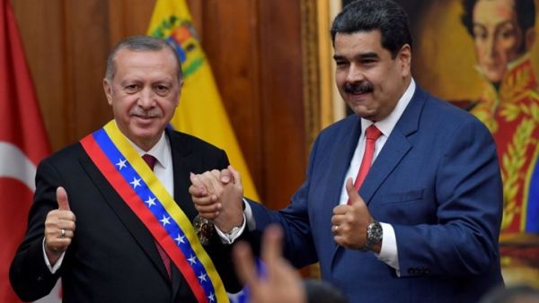 اردوغان للرئيس الفنزويلي: أخي مادورو.. انهض نحن بجانبك