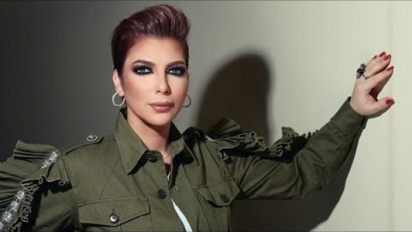 أصالة ترد على الساخرين من ملابسها في زفاف ابن عادل إمام