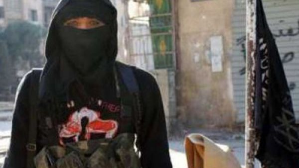 استرالية تترك ولديها للالتحاق بداعش في سوريا
