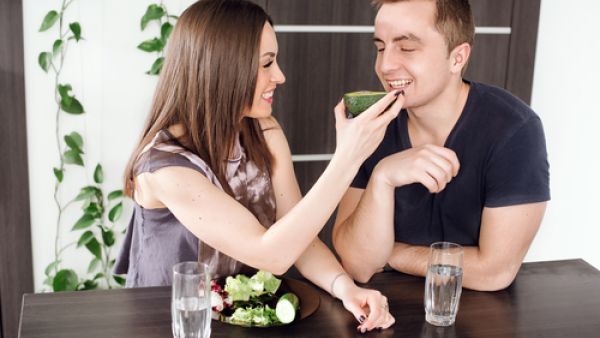 يعالج الأفوكادو مشكلة الضعف الجنسي