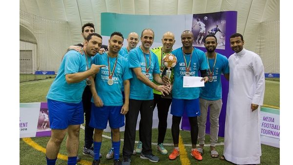 Majed Al Suwaidi, Managing Director of Dubai Media City, Dubai Studio City and Dubai Production City, presented the trophies to the winners. Majed Al Suwaidi, Managing Director of Dubai Media City, Dubai Studio City and Dubai Production City, presented the trophies to the winners.