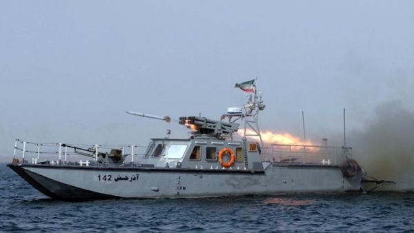 مناورات بحرية إيرانية ستجرى بالاشتراك مع سلطنة عمان- ا ف ب
